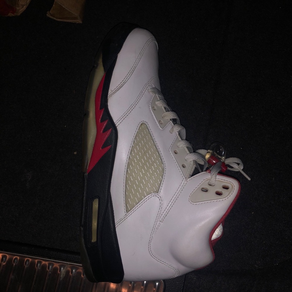 Nike air Jordan 5 fire red size 10